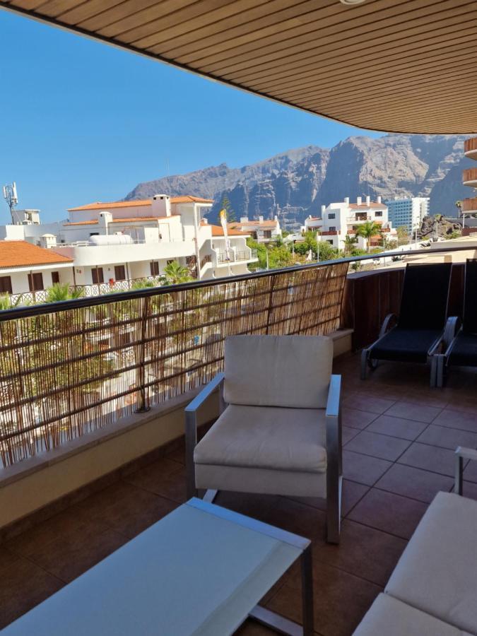 Large Terrace With Views On The Cliffs At Balcon De Gigantes Puerto de Santiago (Tenerife)